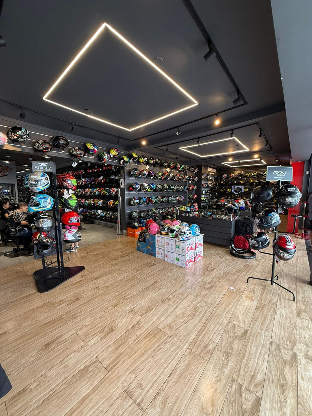 ACESSORIOS EM GERAL PARA MOTOS